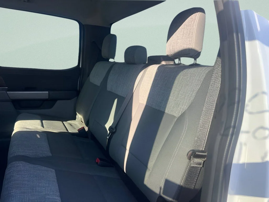 Certified Used 2022 Oxford White Ford XLT image 19