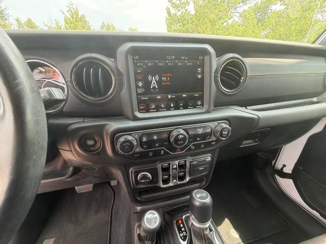 Used 2021 White Jeep Unlimited Sahara High Altitude image 23