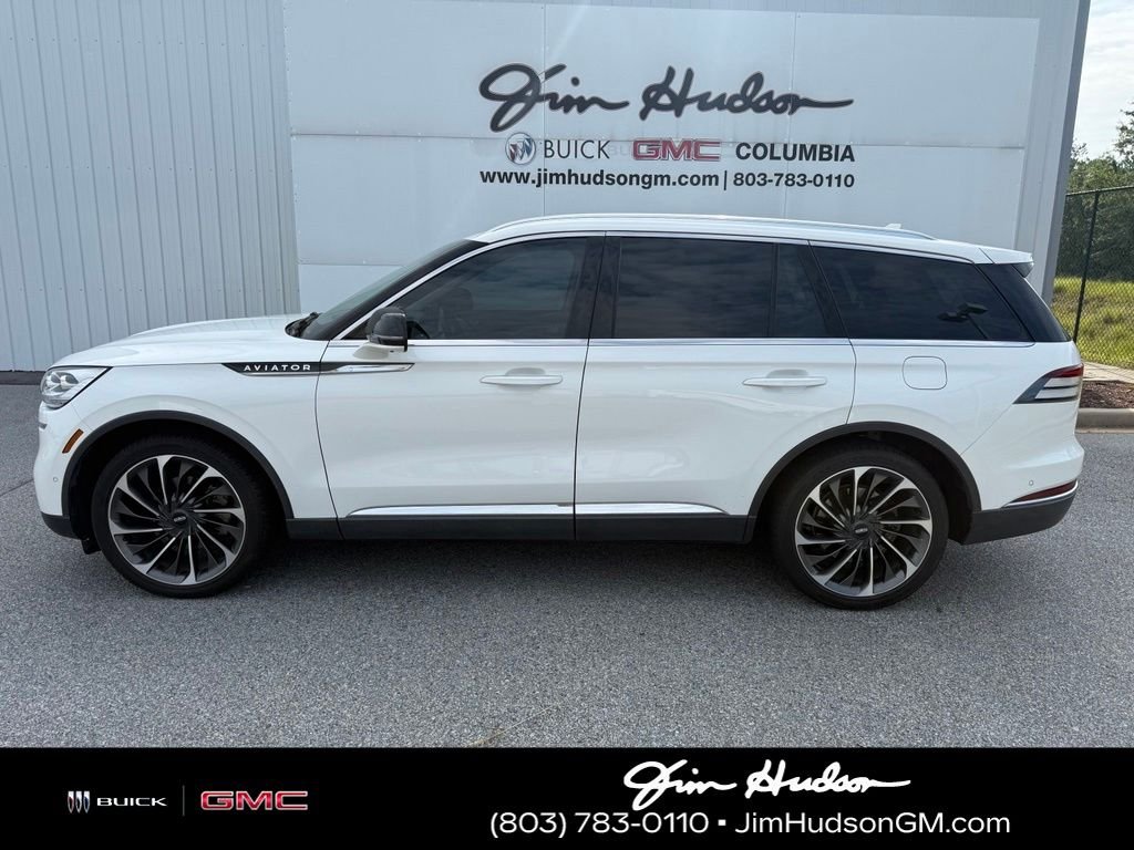 Used 2020 White Lincoln Reserve image 3