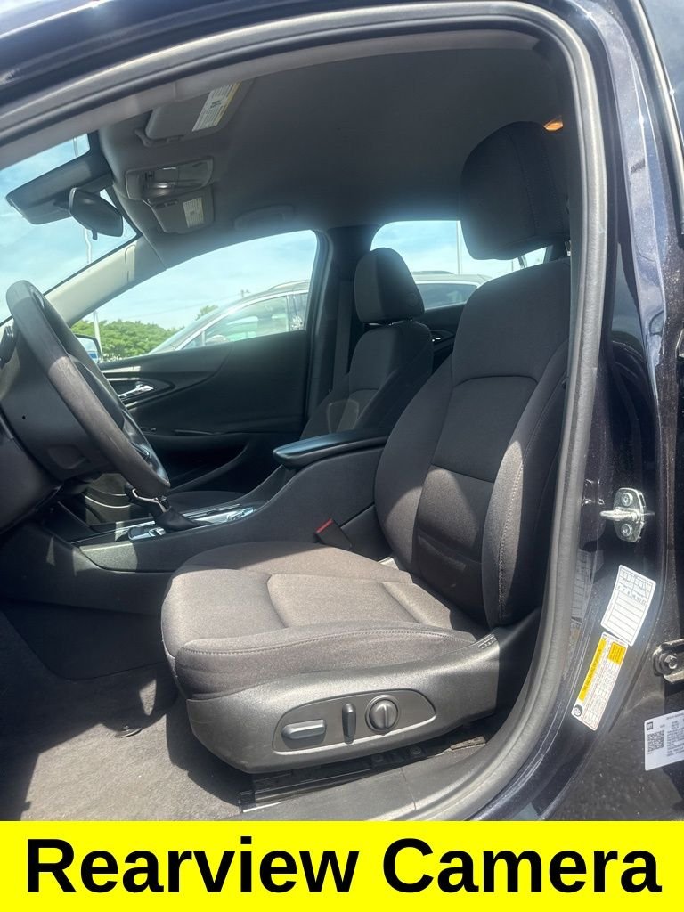 Used 2023 Ash Chevrolet LT image 4