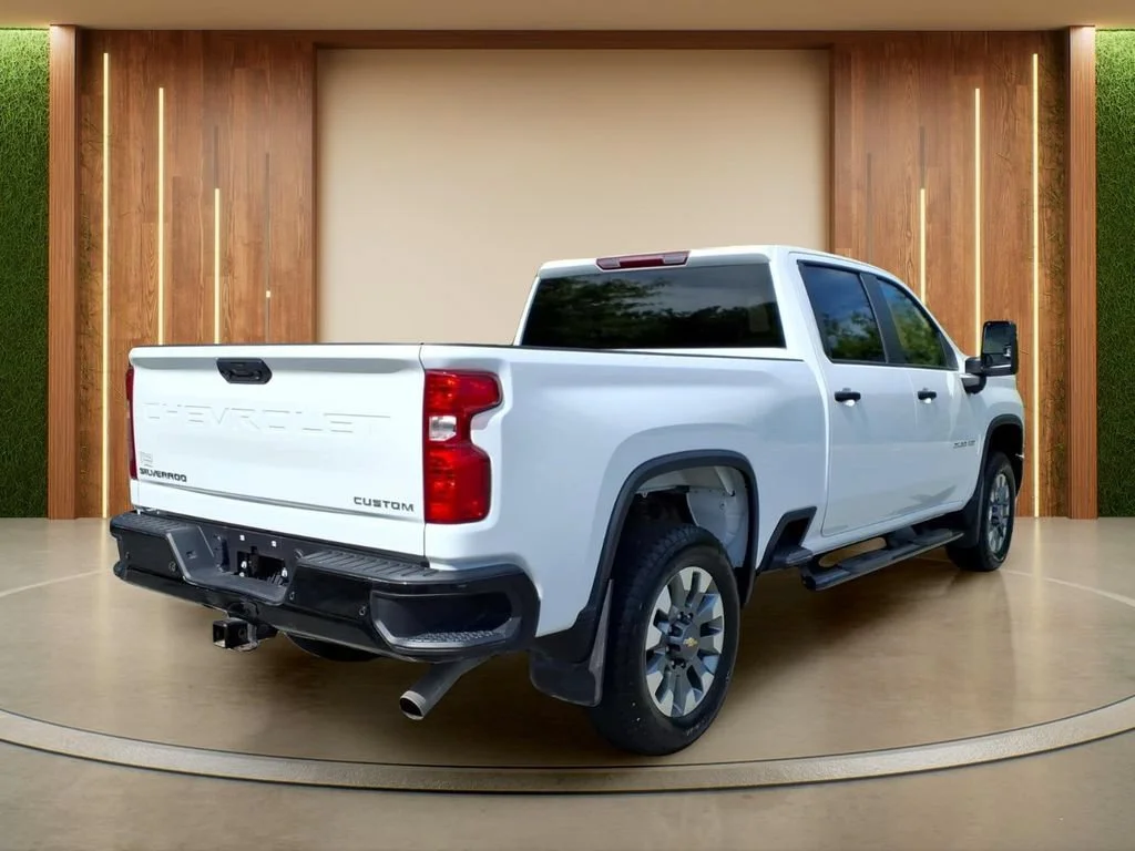 2025 Chevrolet Silverado 2500HD Custom - Photo 30