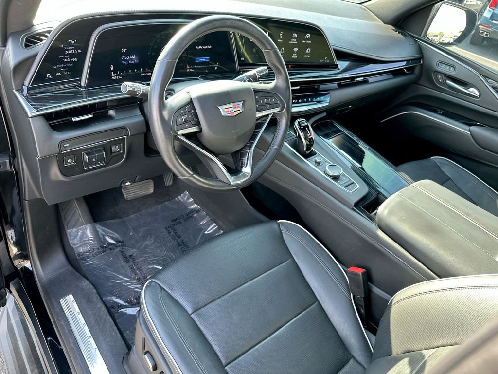 Used 2021 Black Cadillac Sport image 3