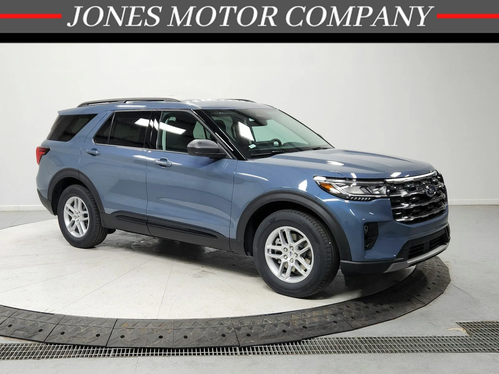 2026 Ford Explorer's photo