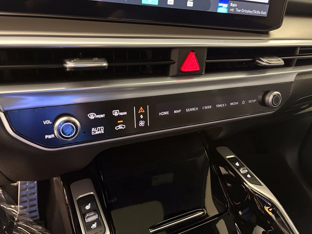 New 2026 Beige Kia X-Line SX Prestige image 29