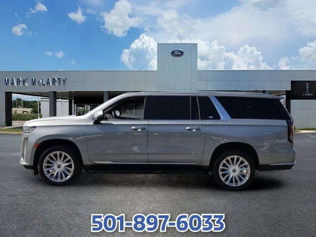 Used 2023 Silver Cadillac Premium image 2