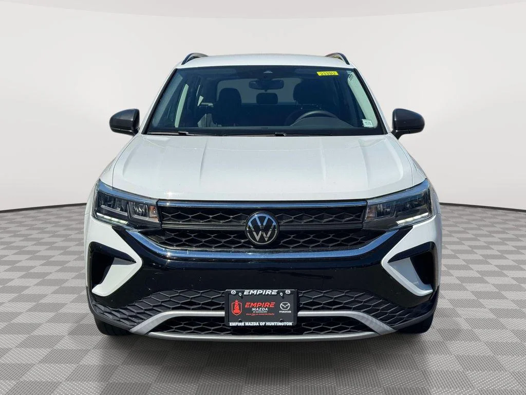Used 2023 Volkswagen Taos S with VIN 3VVFX7B29PM350605 for sale in Huntington Station, NY