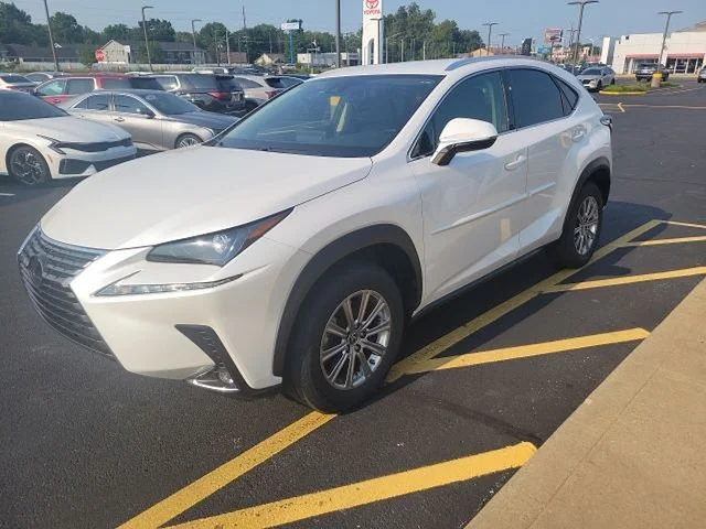 Certified Used 2021 White Pearl Lexus 300 Base image 3