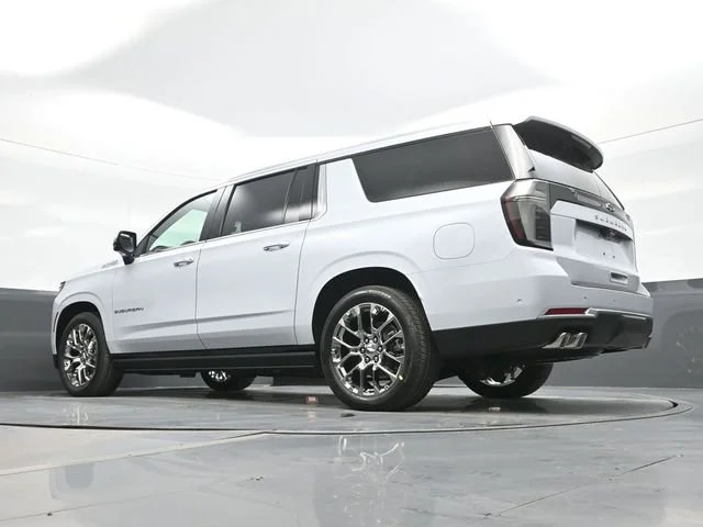 2026 Chevrolet Suburban High Country - Photo 19