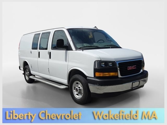 2024 GMC Savana 2500's photo