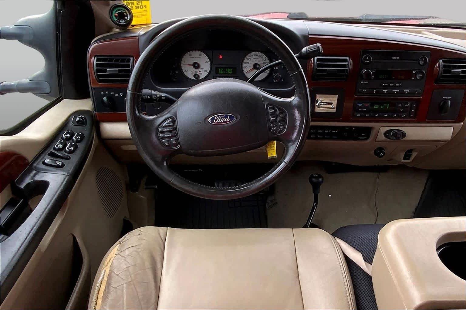 Used 2005 Red Ford Lariat image 5