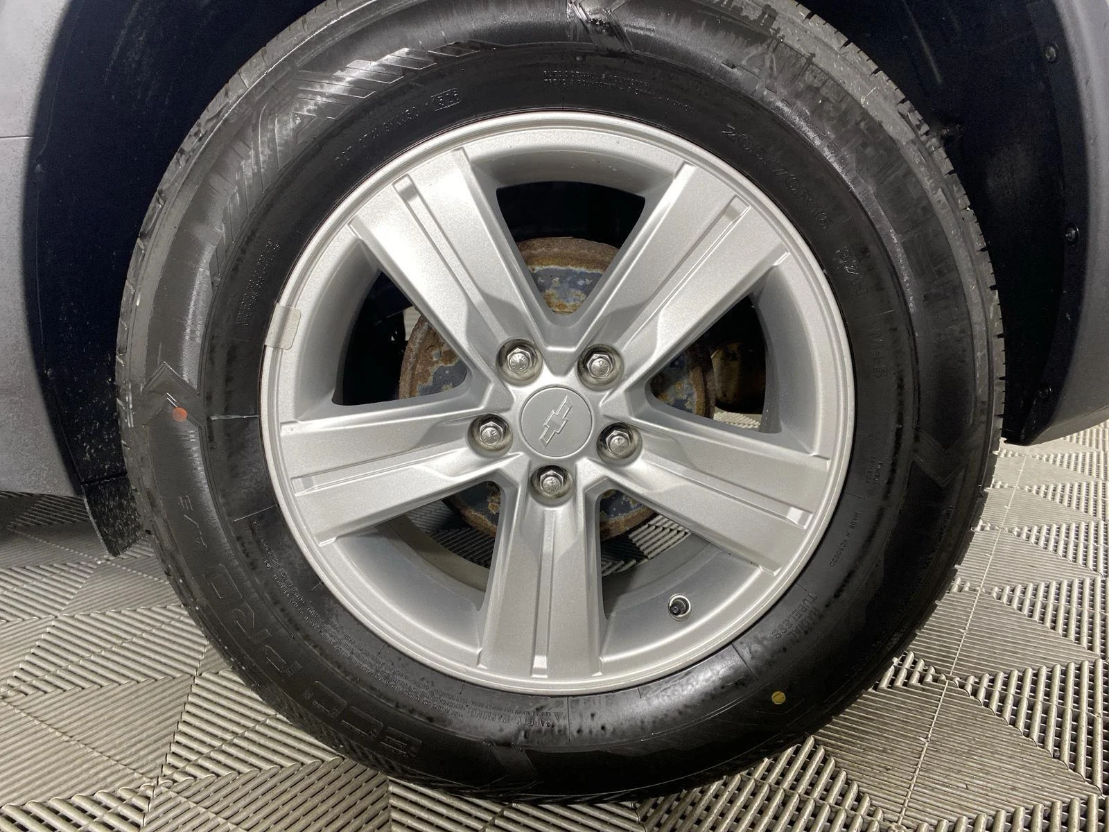 Used 2019 Summit White Chevrolet LT image 18