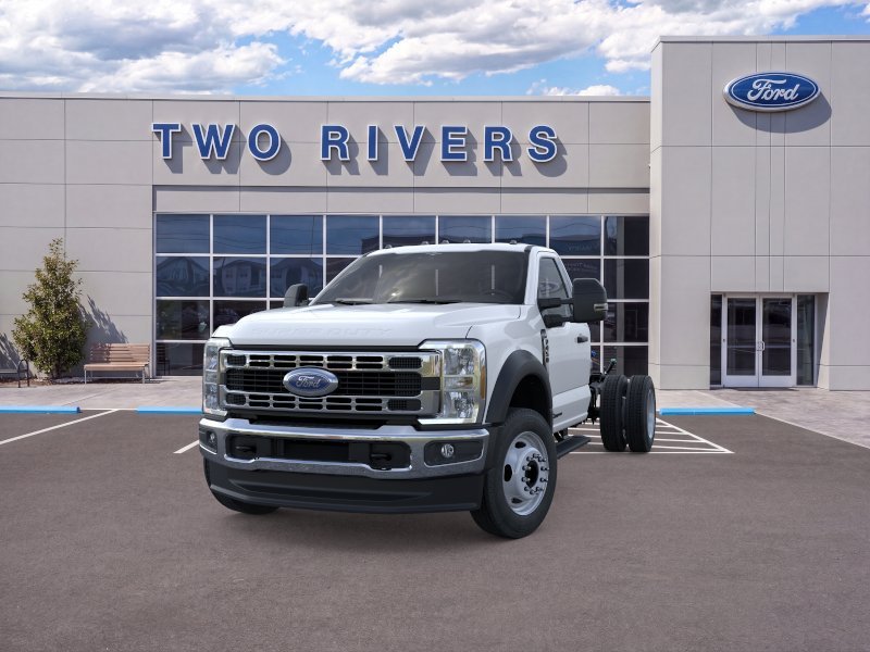 New 2026 Oxford White Ford F-450 image 2
