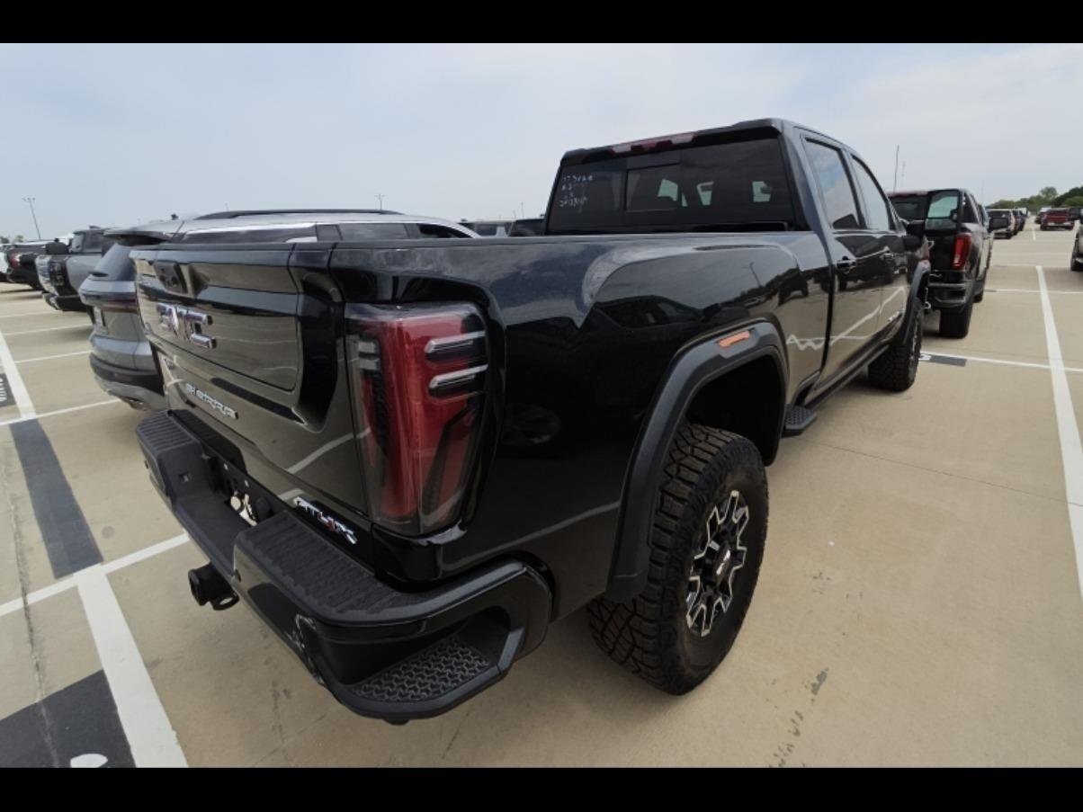Used 2026 Onyx Black GMC AT4X image 4