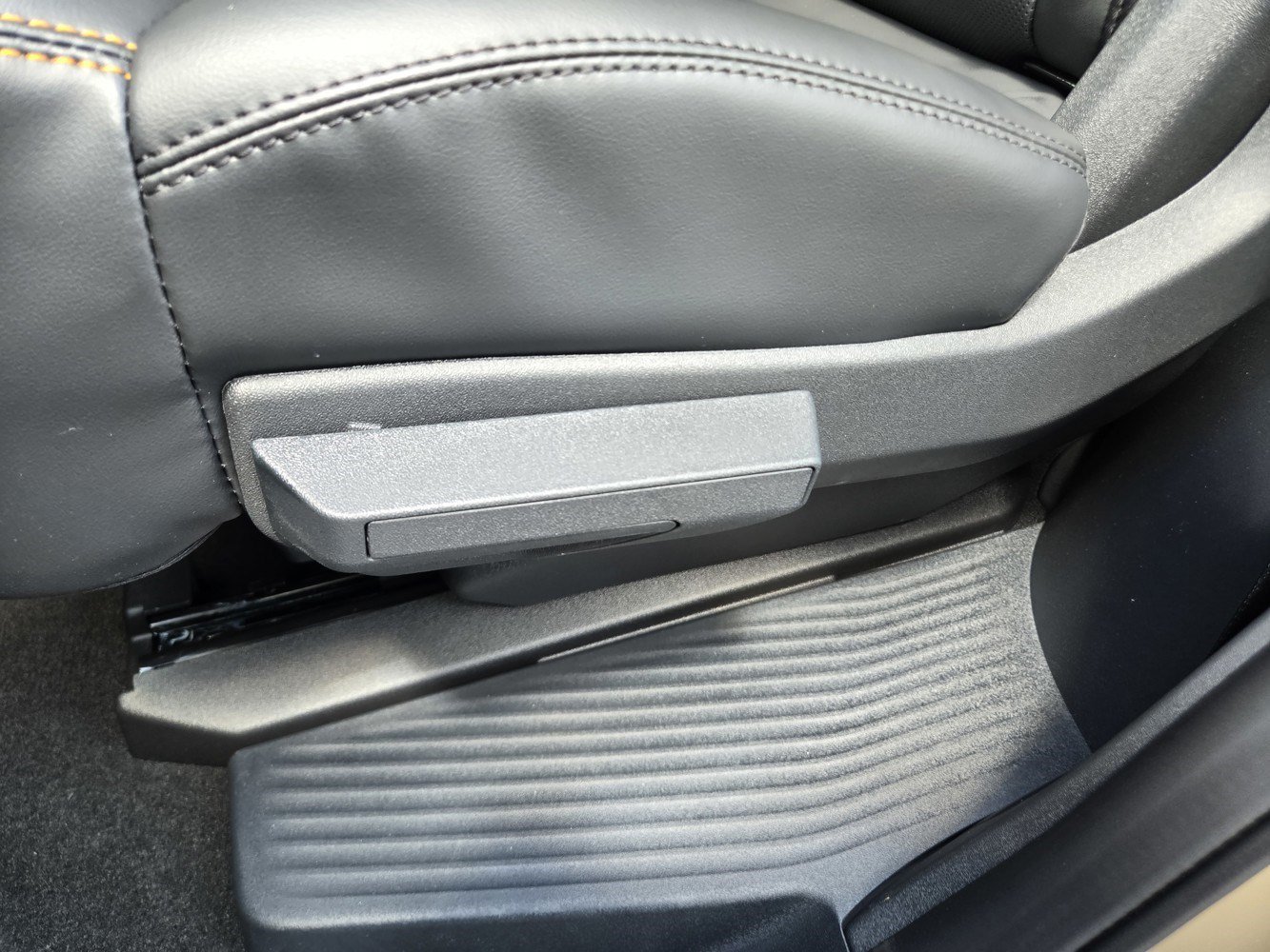 New 2026 Marsh Gray Ford Tremor image 24