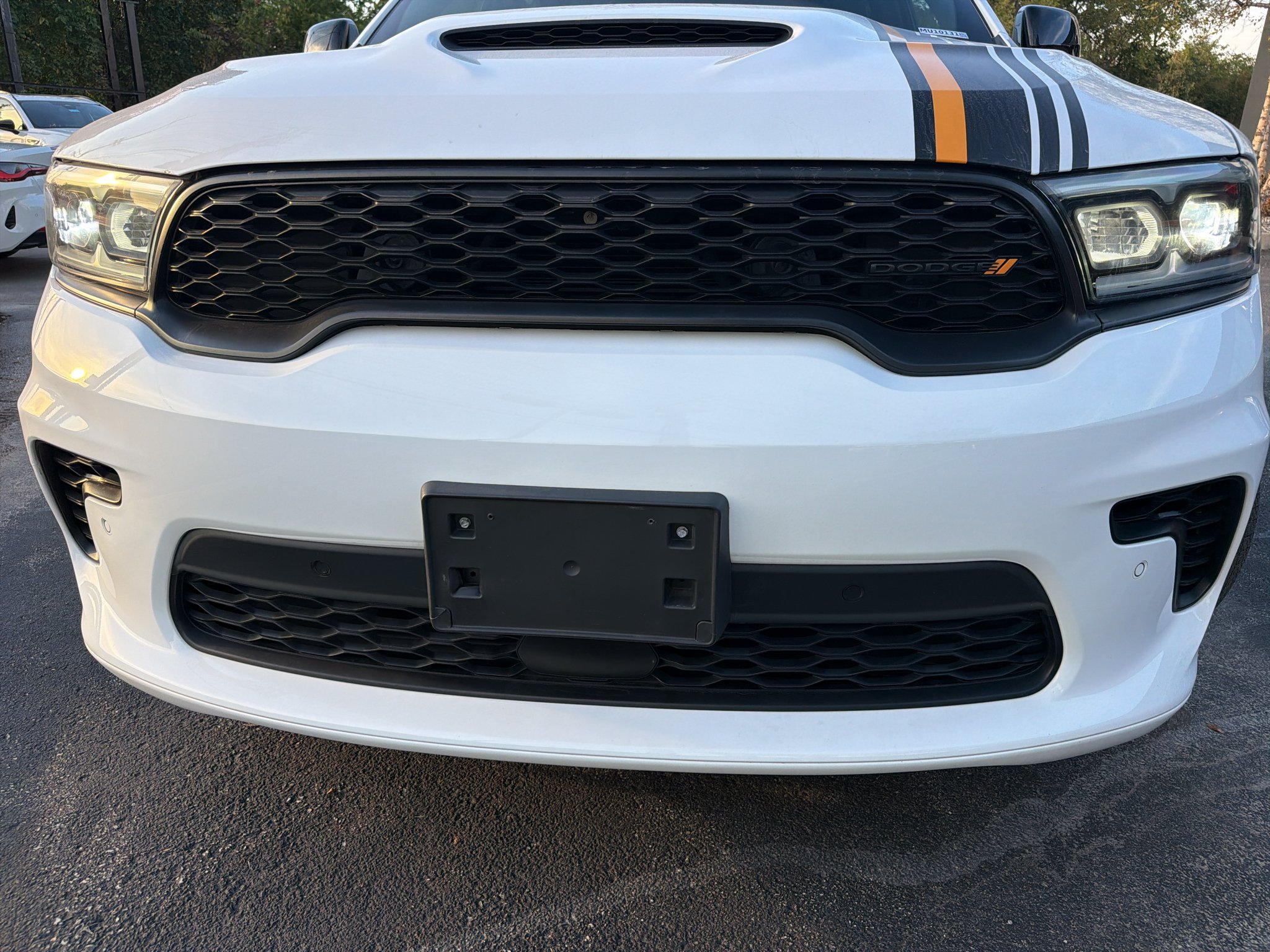 Used 2023 Whi Dodge Hemi Orange image 9