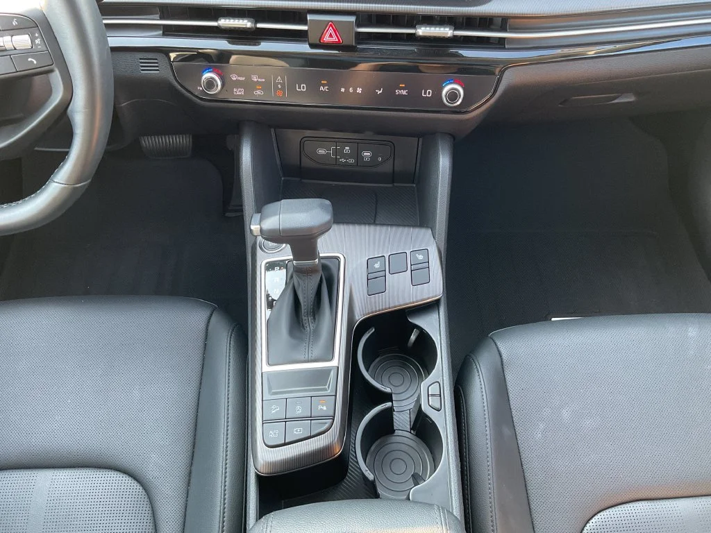 Used 2026 White Kia EX image 29