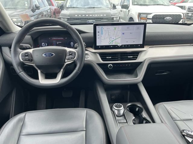 New 2026 Vapor Blue Metallic Ford Active image 7