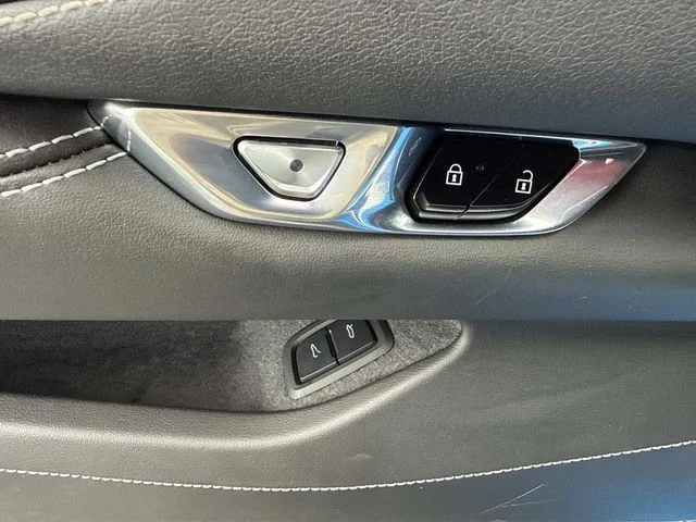 Used 2023 Blue Chevrolet Stingray image 17