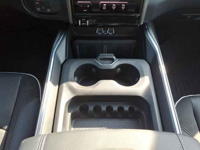 New 2026 Bright White Clear-Coat Exterior Paint RAM Laramie image 25