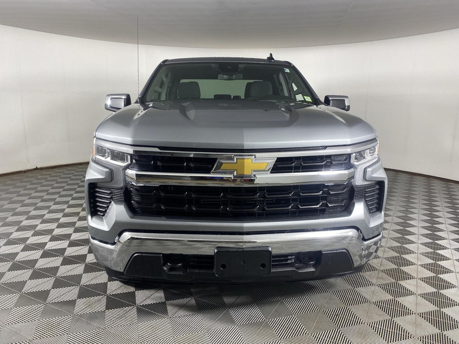 Used 2026 Sterling Gray Metallic Chevrolet LT image 2