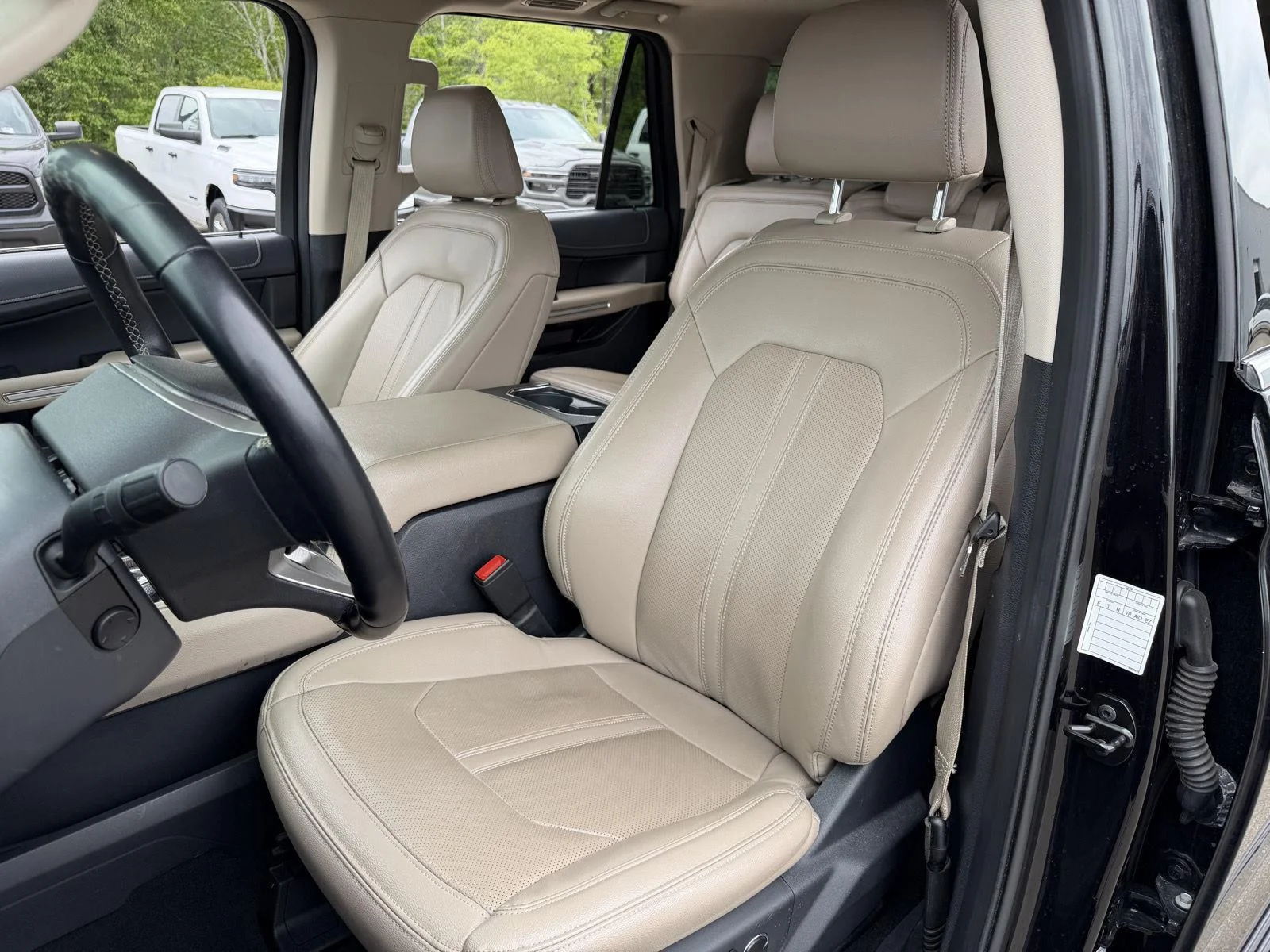 Used 2024 Agate Black Ford Limited image 16