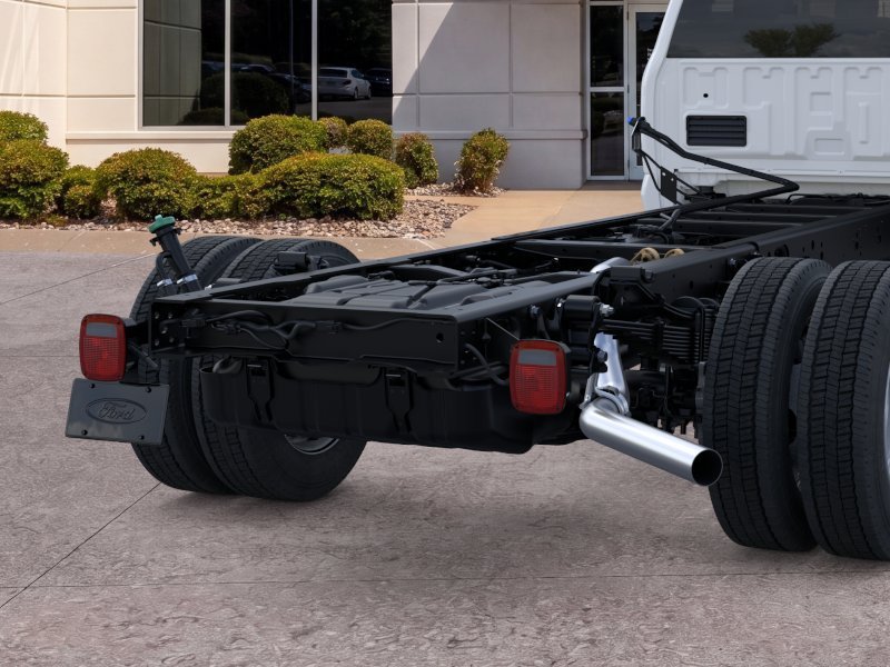 2026 Ford F-550 Super Duty Chassis Cab XL - Photo 21