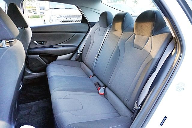 Used 2021 Gray Hyundai SE image 14