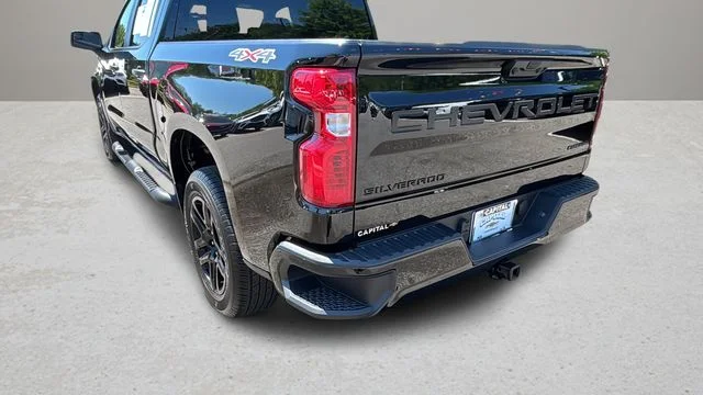 Used 2026 Black Chevrolet Custom image 34