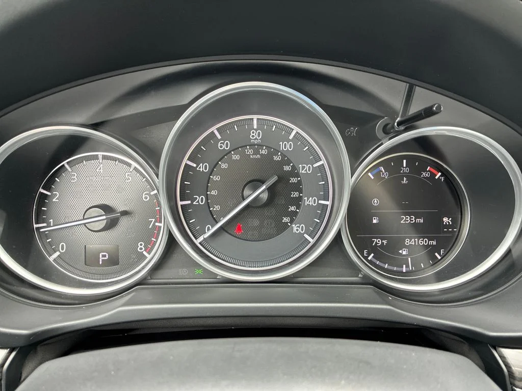 Used 2018 Red Mazda Grand Touring image 12