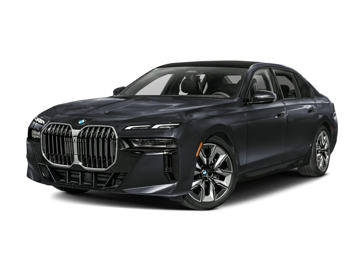 2026 BMW 7 Series 740i xDrive Sedan's photo