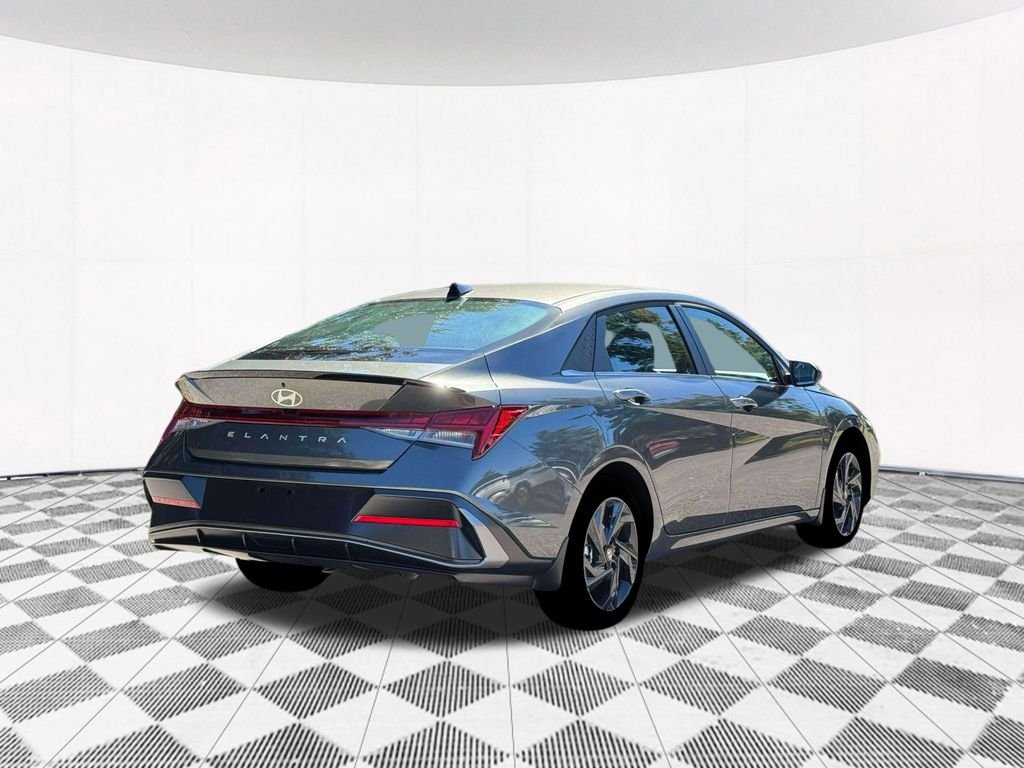 New 2026 Gray Hyundai SEL Sport image 11