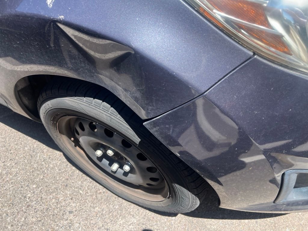 Used 2013 Purple Ford SE image 6