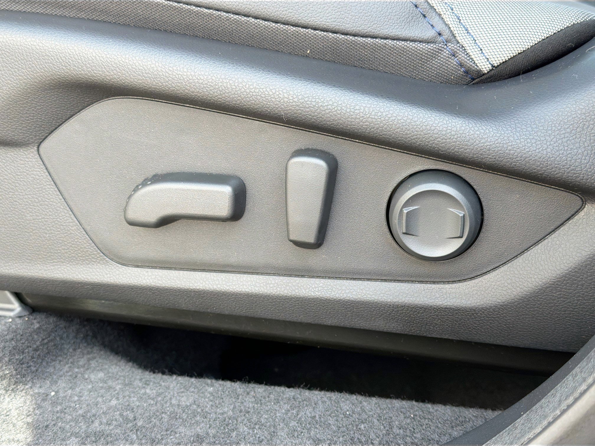 Certified Used 2026 Magnetite Gray Metallic Subaru Premium image 24