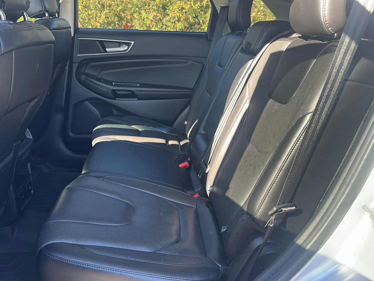 Used 2016 Ingot Silver Ford Titanium image 10