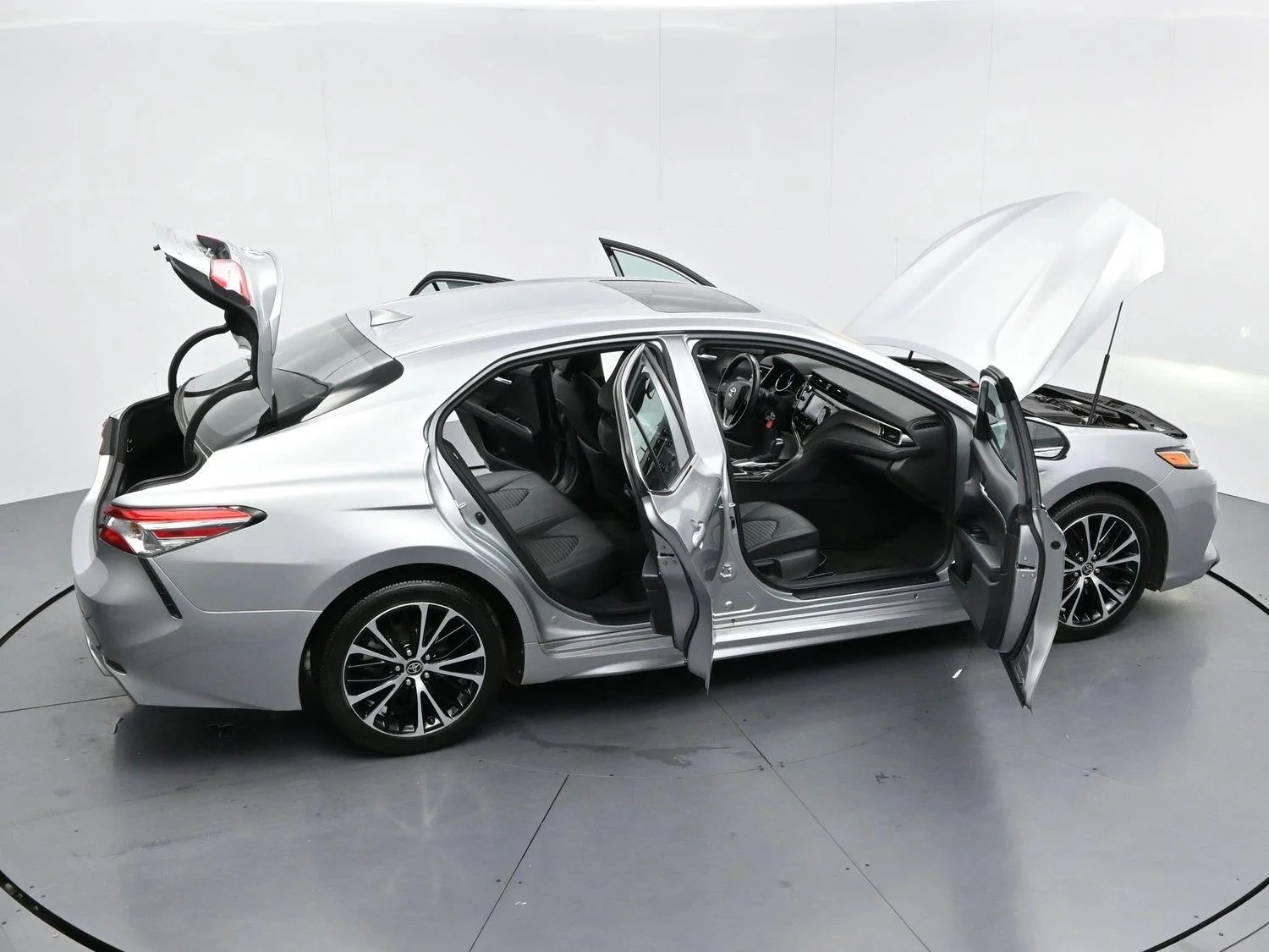 Used 2020 Celestial Silver Metallic Toyota SE image 40