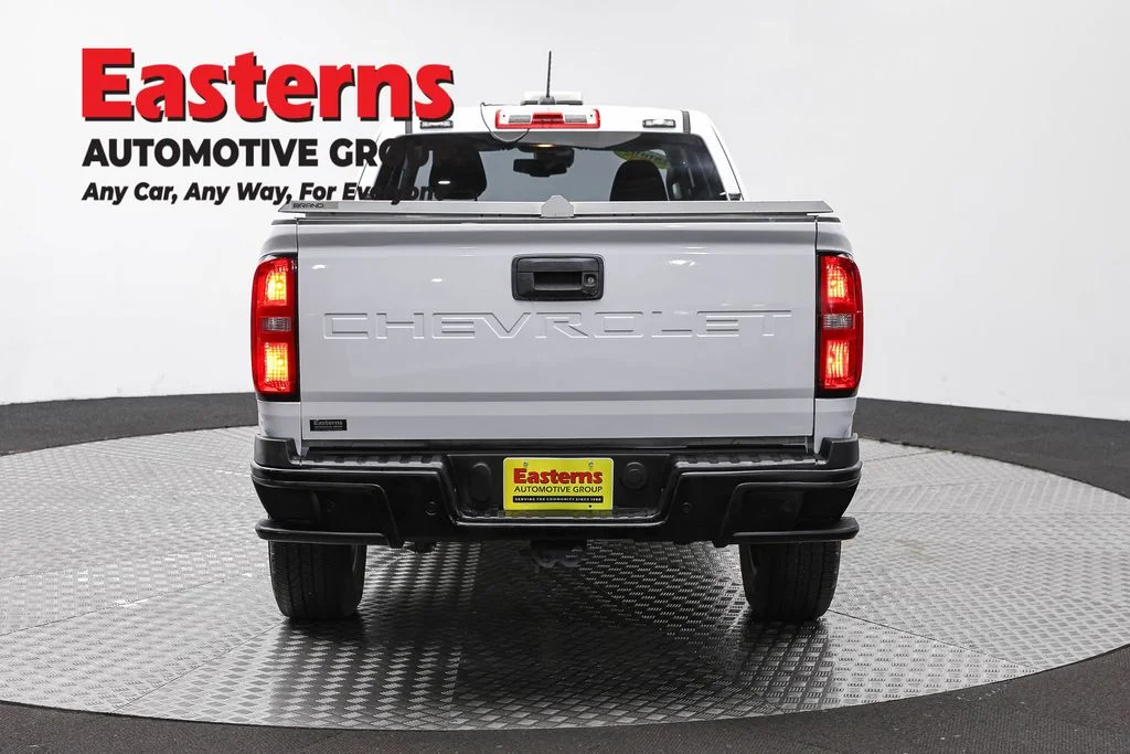 Used 2022 White Chevrolet LT image 6