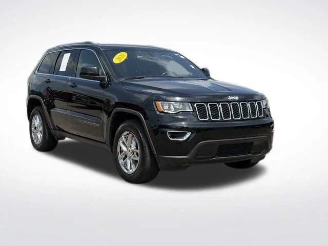 Used 2021 Black Jeep Laredo E image 2