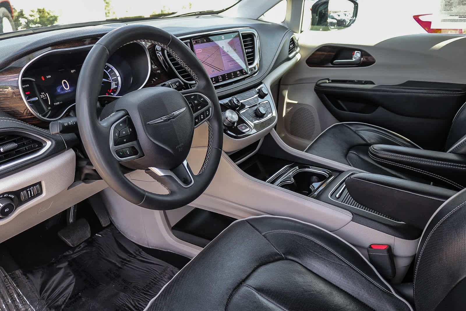Used 2023 Fathom Blue Pearlcoat Chrysler Hybrid Limited image 16