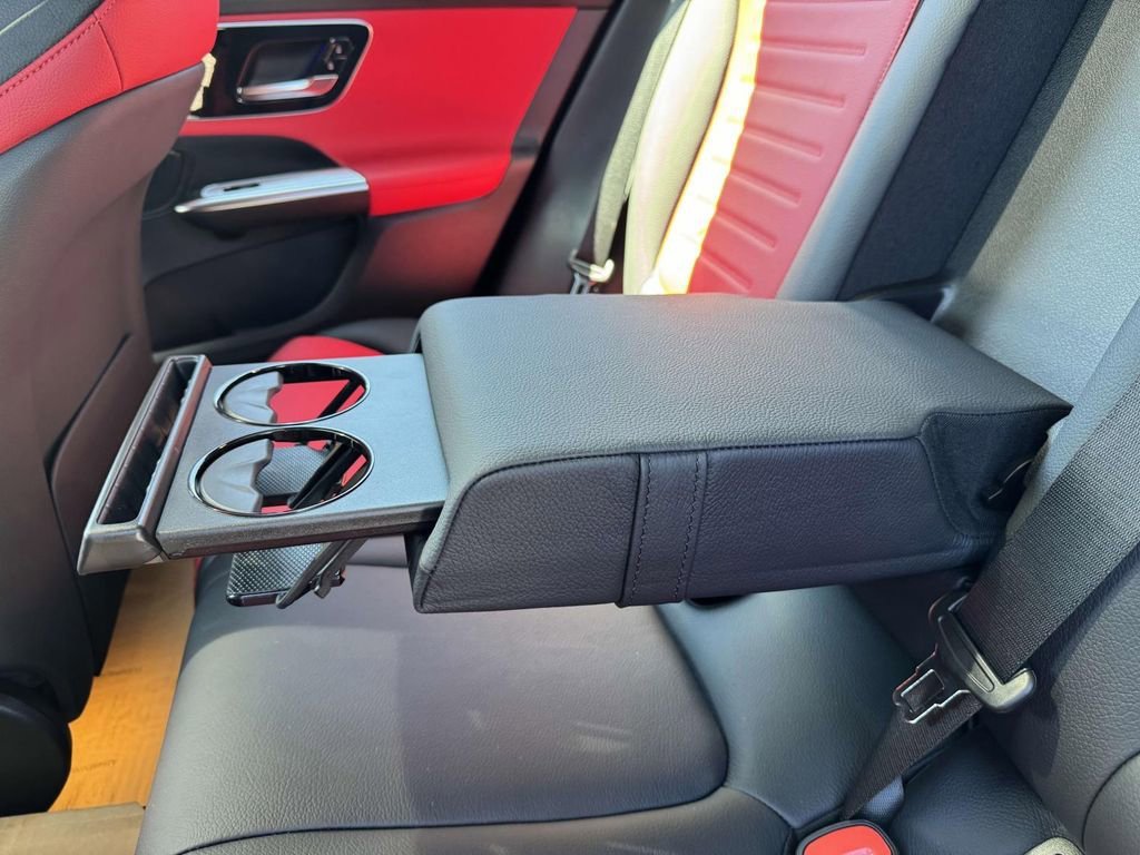 2026 Mercedes-Benz GLC AMG GLC43 - Photo 30