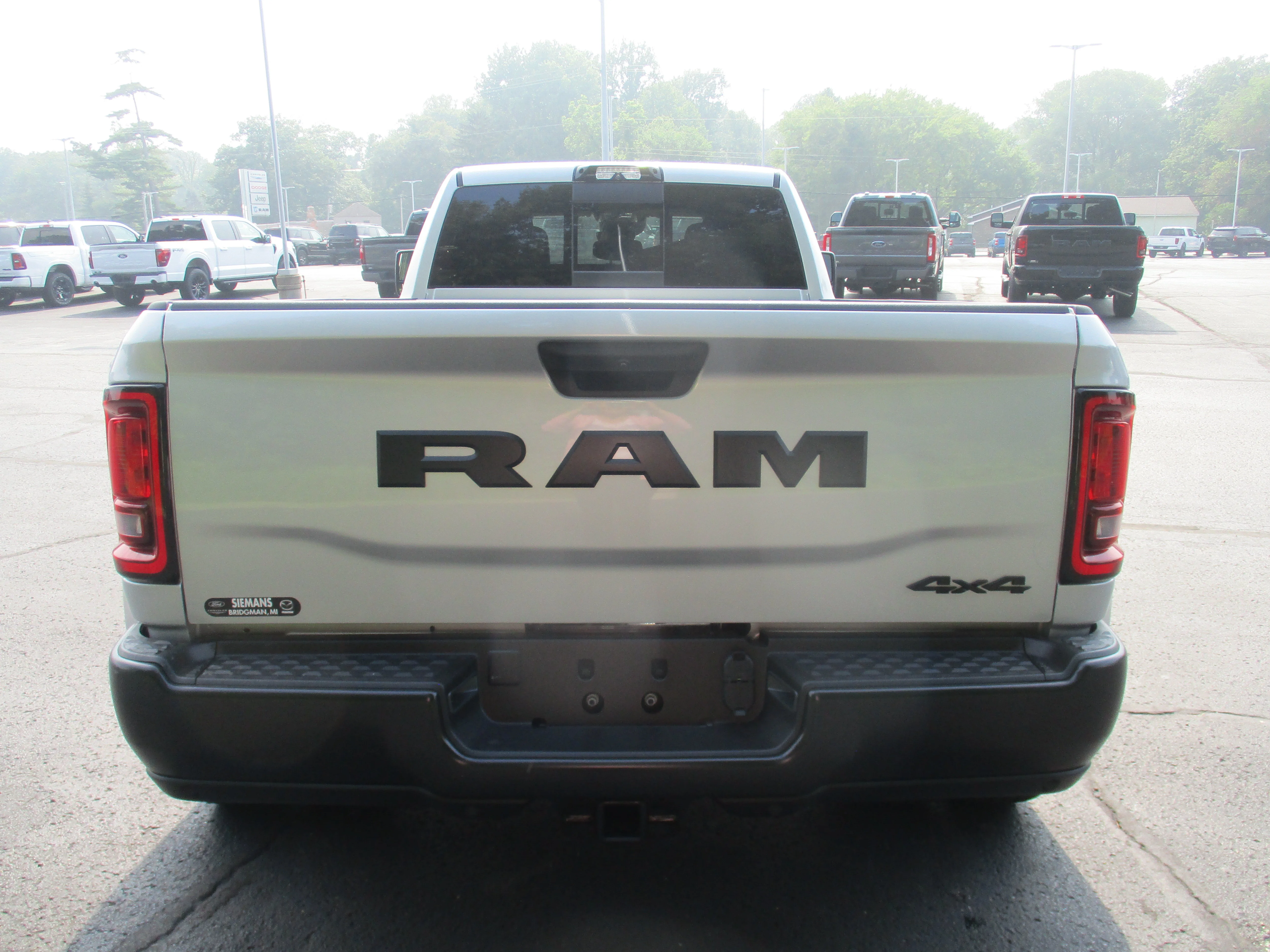 New 2026 Silver-Zynith Exterior Paint RAM Tradesman image 30
