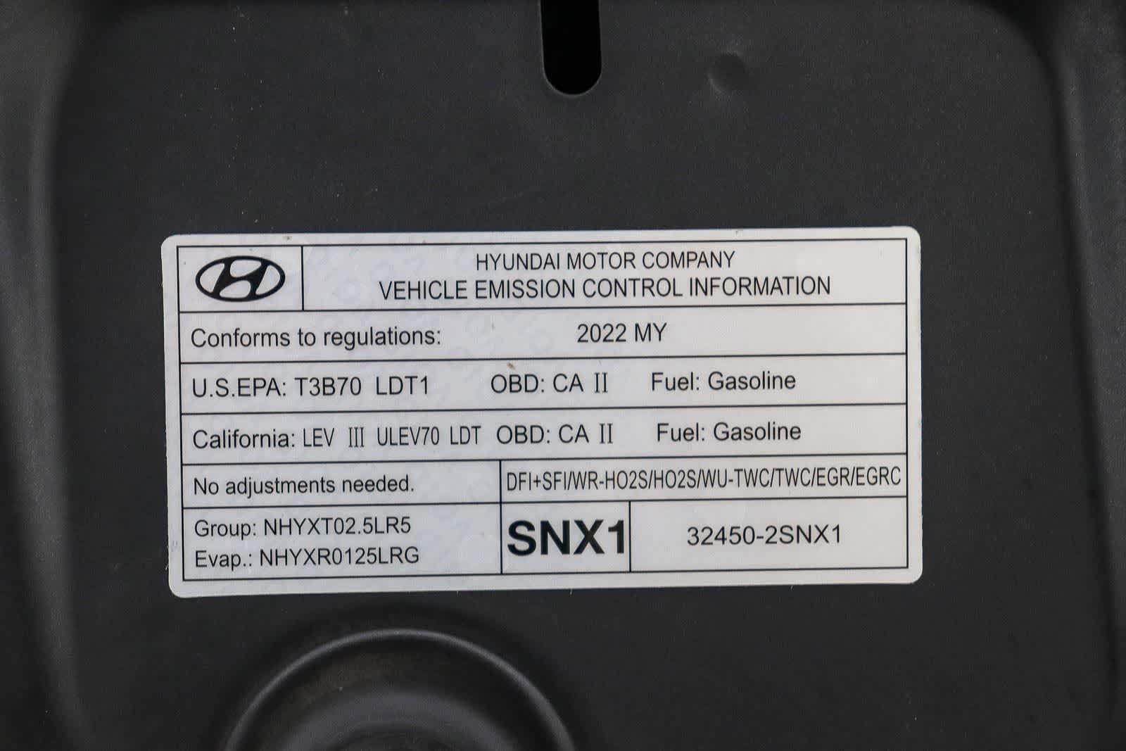 Used 2025 Phantom Black Hyundai SEL image 28