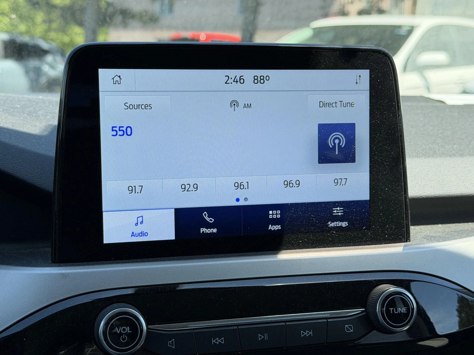 Used 2022 Carbonized Gray Ford SE image 5