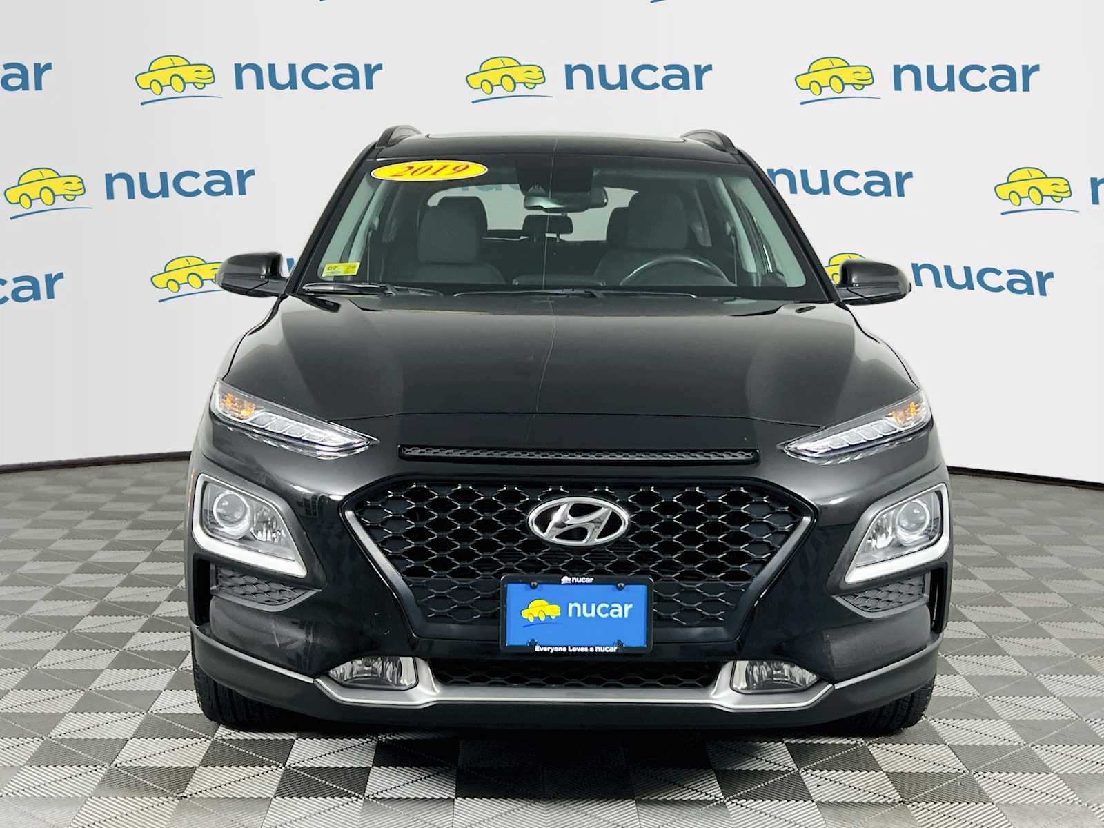 Used 2019 Ultra Black Pearl Hyundai SEL image 2