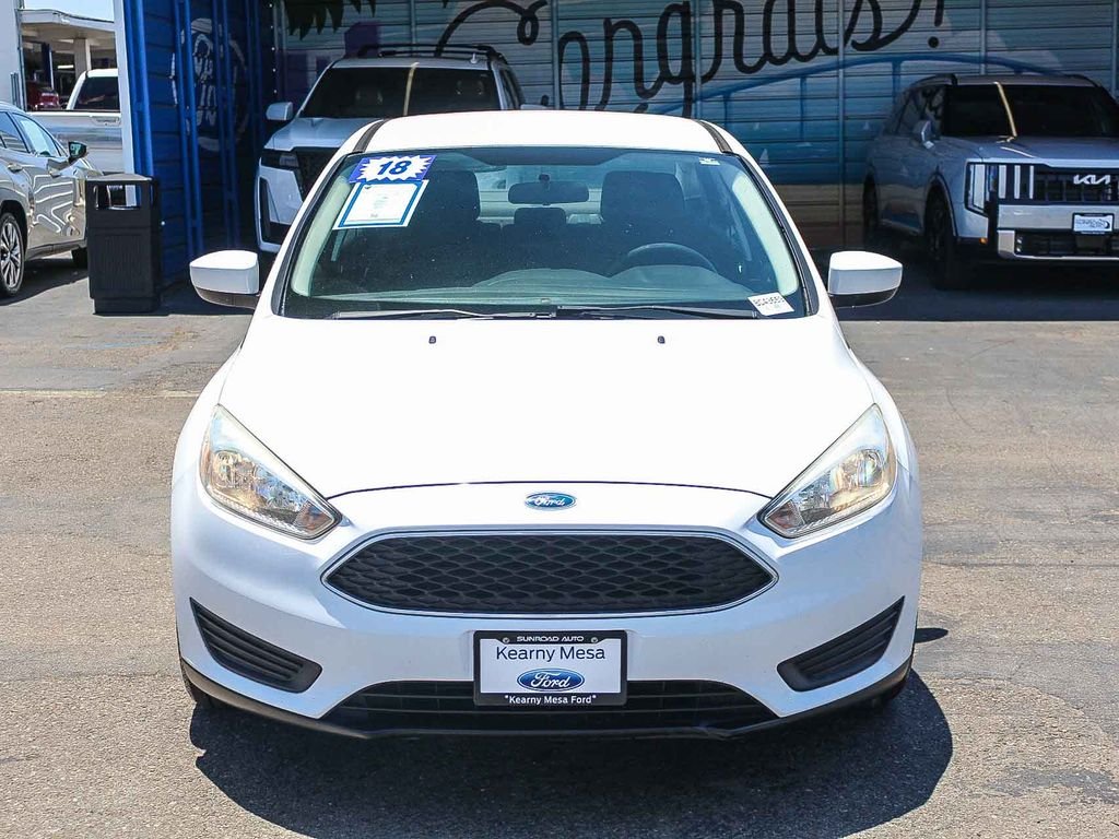 Used 2018 White Ford SE image 2