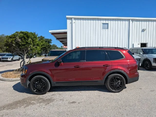 Used 2024 Red Kia EX X-Line image 3