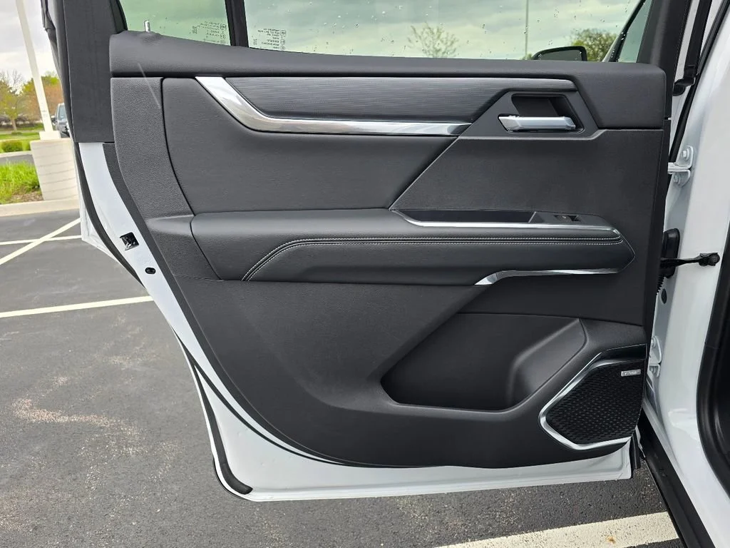 2026 GMC Acadia Elevation - Photo 24