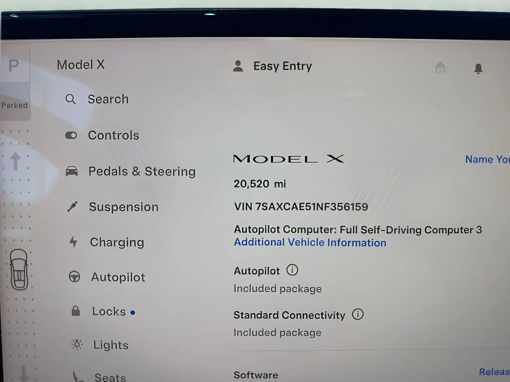 Used 2022  Tesla Base image 27