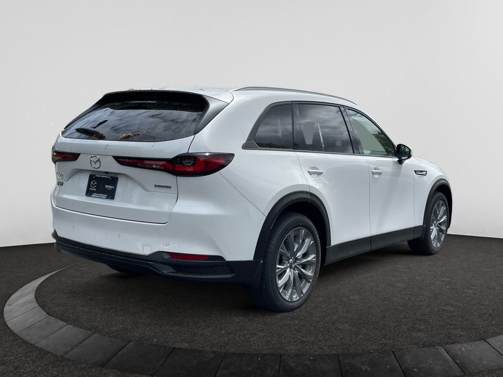 New 2026 White Mazda 3.3 Turbo Preferred image 5