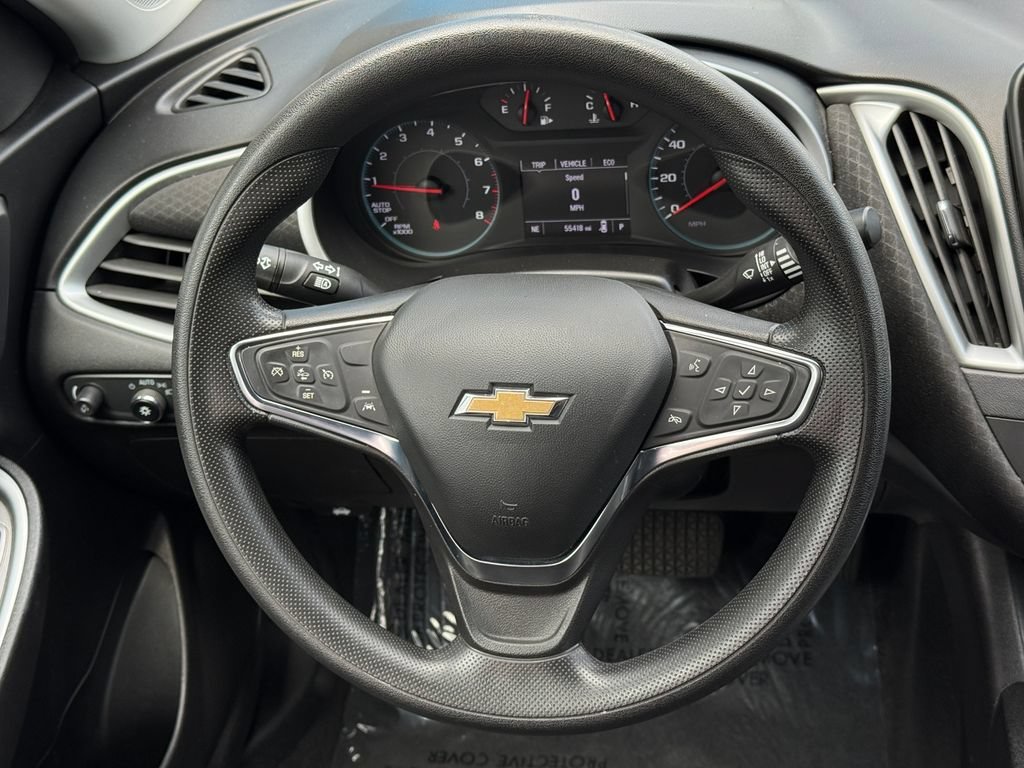Used 2024 Summit White Chevrolet 1LT image 18