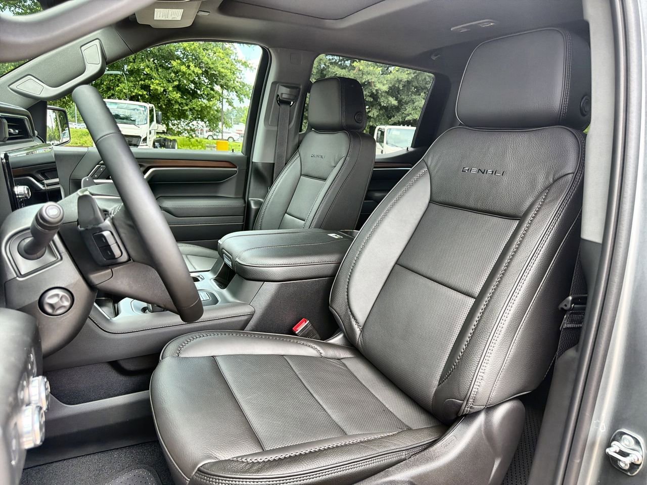 2026 GMC Sierra 1500 Denali - Photo 16